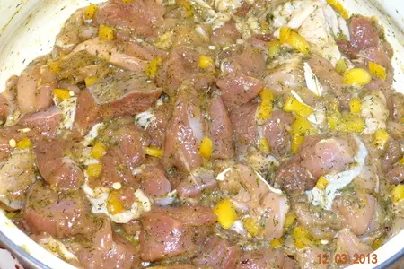 Рулет закусочный из курицы и индейки: шаг 1