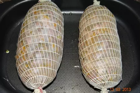 Рулет закусочный из курицы и индейки: шаг 6
