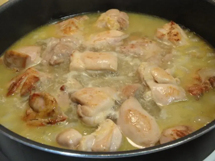 Курица с виски,пастой и грибами: шаг 6