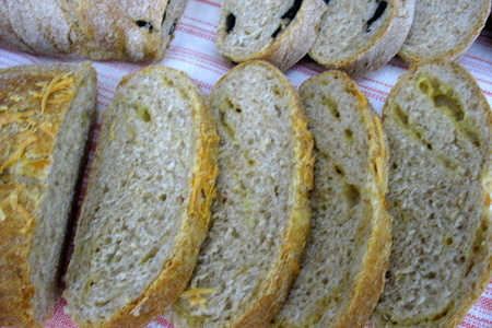 Хлеб с сыром и  маслинами по стопам чиабатты: шаг 7