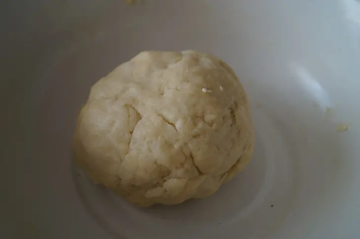 Творожный пирог с маковой начинкой и песочной основой: шаг 2