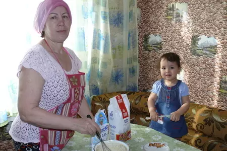 Бабушкины блинчики для внученьки сони.: шаг 1