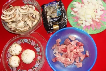 Суп с шампиньонами и диким рисом: шаг 1