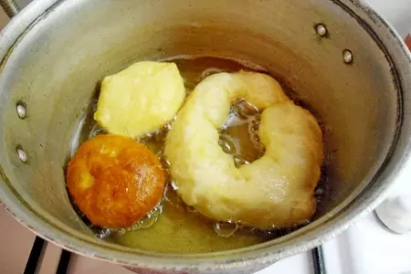 Zeppole.  картофельные пончики на дрожжах.: шаг 6