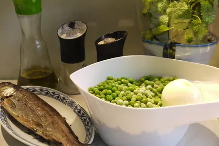 Гороховый суп -пюре с рыбой горячего копчения (постимся вкусно): шаг 1