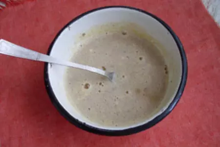 Яблочный пирог с медовой заливкой: шаг 4