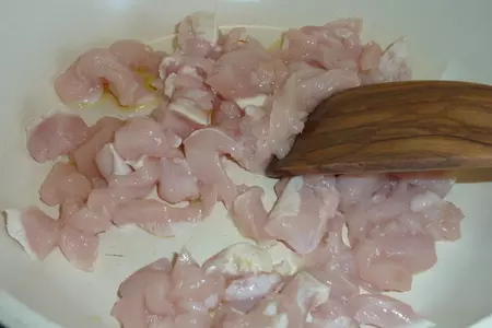 Супер-быстрый сырный пирог с куриной грудкой "любителям бутеров посвящается": шаг 1