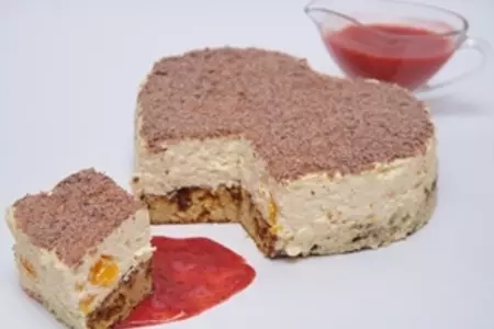 Сливочно-рисовый торт с мандаринами и клубничным соусом: шаг 13