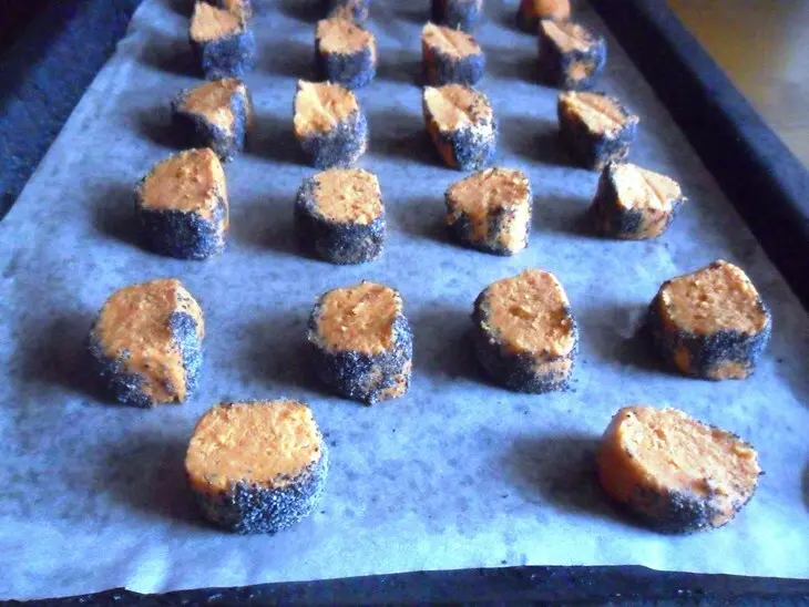 Сырное печенье с паприкой и маком: шаг 3