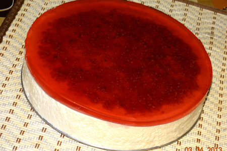 Бисквитный торт-суфле с клубничным вареньем-желе: шаг 7