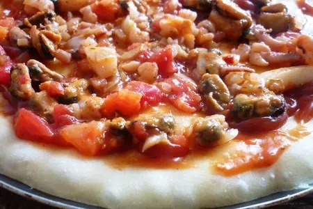 Пицца с морепродуктами: шаг 5