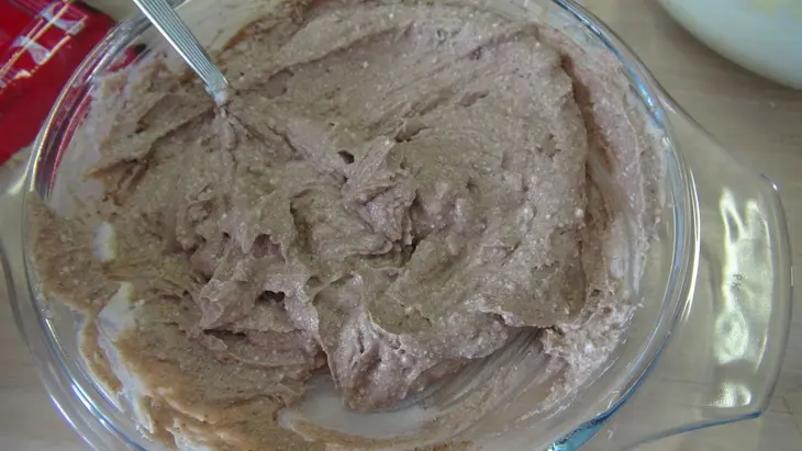 Творожный домик с чёрной смородиной kitchen aid: шаг 4