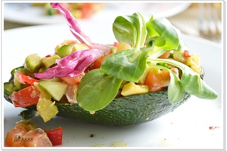 Салат с семгой и авокадо: шаг 5