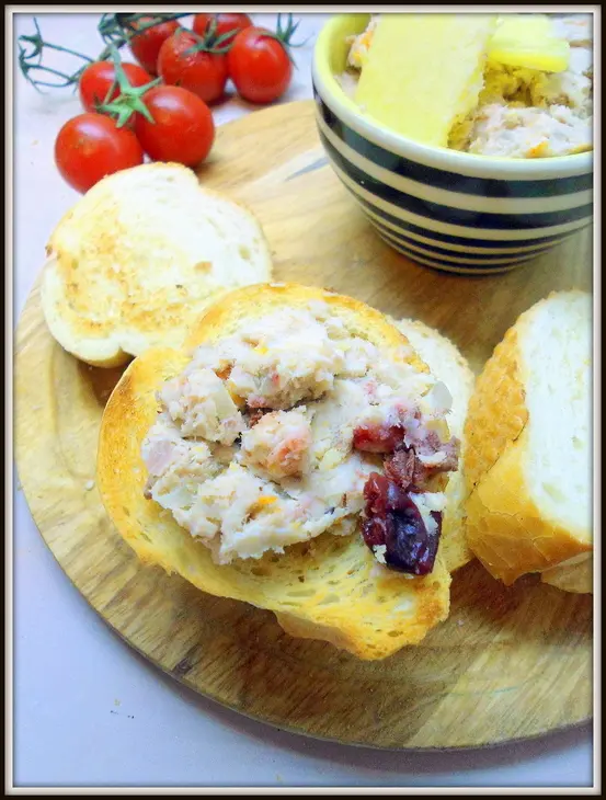 Рийет, паштет из курятины с кислой вишней. rillettes.: шаг 12