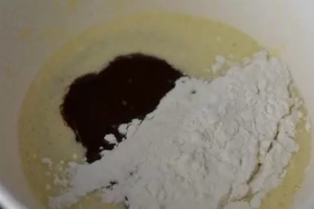 Шоколадное пирожное с жидкой начинкой от парижской школы "ritz": шаг 4