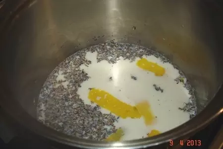 Лавандовое мороженое  с черникой и лимоном.: шаг 3
