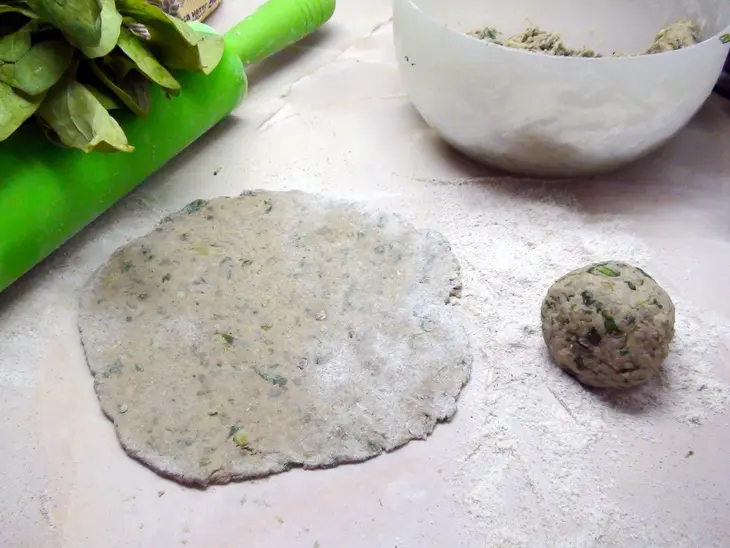 Роти, полезный индийский хлеб с чечевицей. roti.: шаг 7