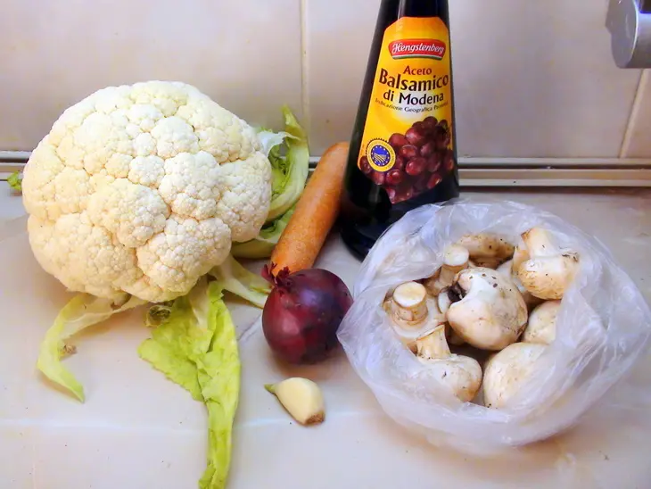 Севиче из овощей с печёным мясом и пармезаном. ceviche vegetables.: шаг 1