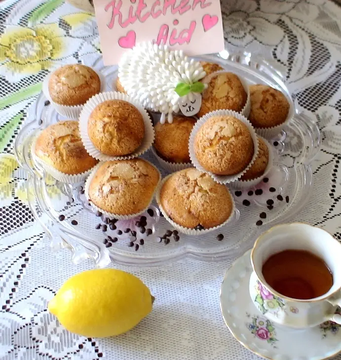 Маффины с лимонной ноткой и шоколадными каплями: шаг 5
