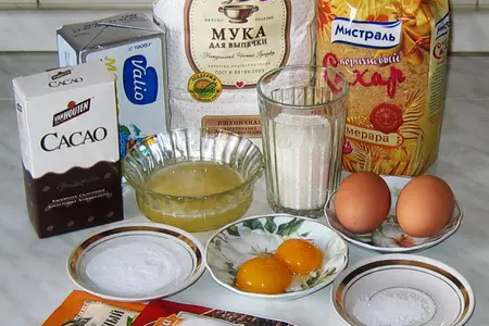 Печенье  двухцветные звёздочки: шаг 1