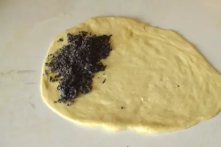 Булочки  с карамелизированным маком: шаг 7