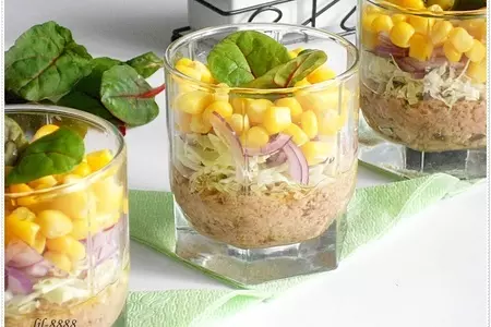 Салат  с тунцом, пекинской капустой и кукурузой: шаг 6