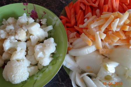 Скумбрия с овощным остро-сладким маринадом в мультиварке: шаг 2
