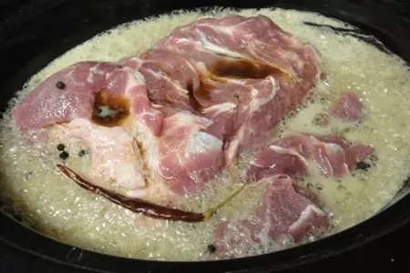 Мясо в тёмном пиве с капустой: шаг 3