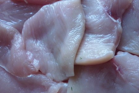 Куриное филе в панировке и ньокки в чесночно-грибном соусе : шаг 2
