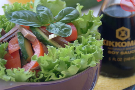 Легкий весенний салат из овощей с языком: шаг 3