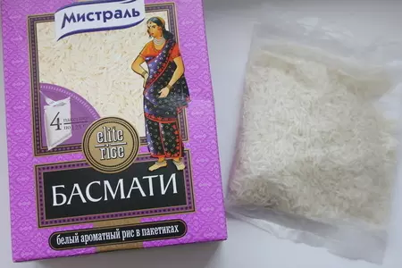 Рис с морским коктейлем и соевым соусом: шаг 1