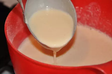 Блинчики с вишней и рисом: шаг 1