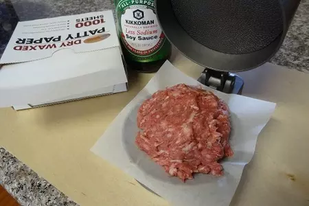 Гамбургеры или вкусно киккоманимся: шаг 2
