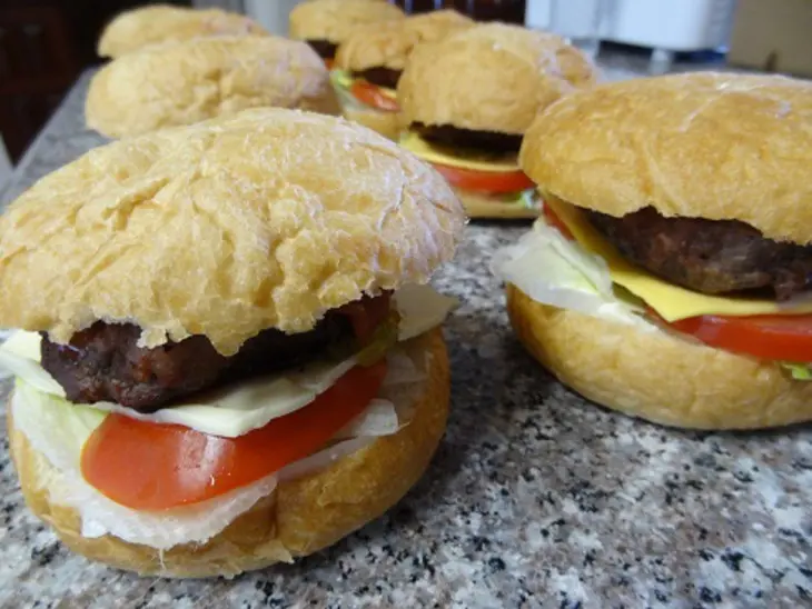 Гамбургеры или вкусно киккоманимся: шаг 8
