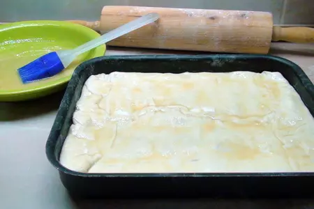 Пирог с рыбой, рисом и жареным луком: шаг 5