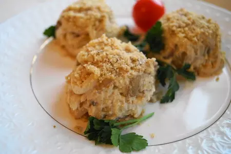 Салат с кальмарами и шампиньонами: шаг 10