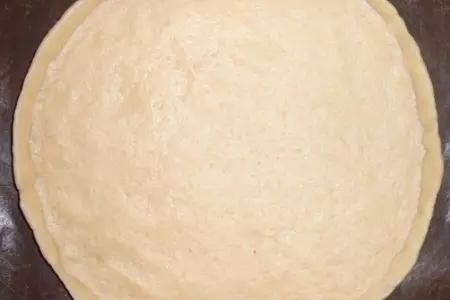 Пирог с яблоками и брусникой из песочного теста: шаг 1
