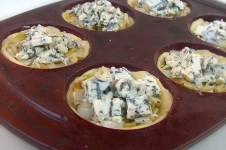Корзиночки с голубым сыром и пореем: шаг 1