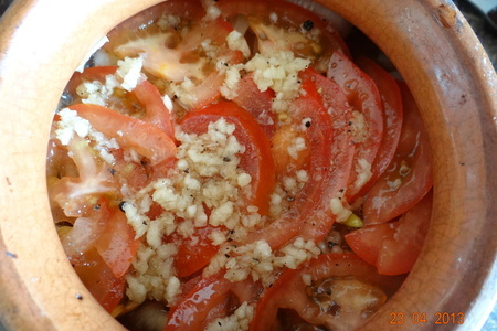Жаркое из куриных сердец с гречкой и овощами под пикантной заливкой: шаг 6