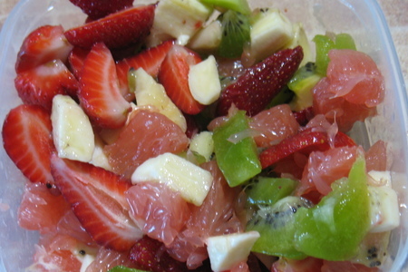 Легкий фруктовый салатик с имбирным сиропом: шаг 2