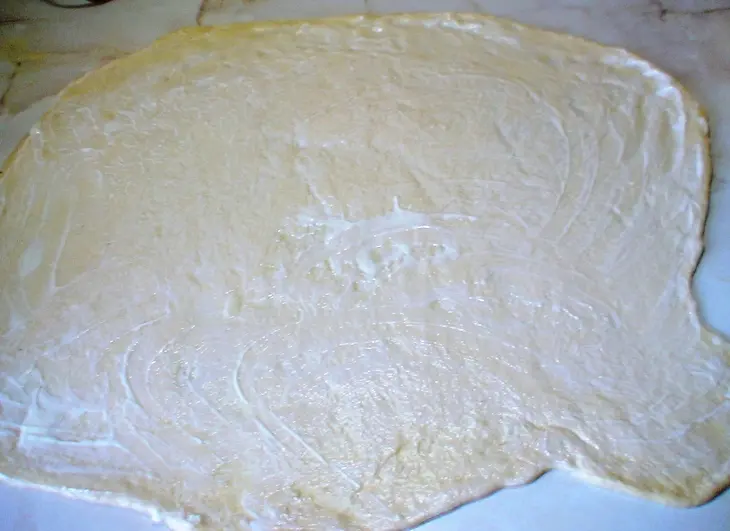 Булочки с корицей, творогом  и маскарпоне: шаг 7