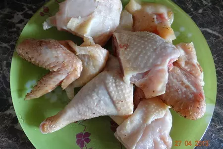 Кура домашняя духовая с картофелем: шаг 1
