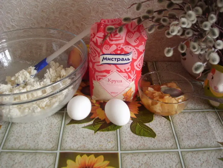 Манно-творожный паровой пудинг.: шаг 1