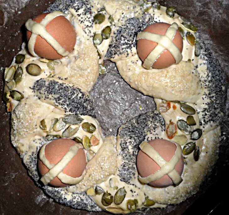 Итальянская пасхальная коса с начинкой: шаг 2