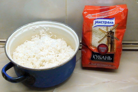 Запеканка творожная с рисом и изюмом.: шаг 1