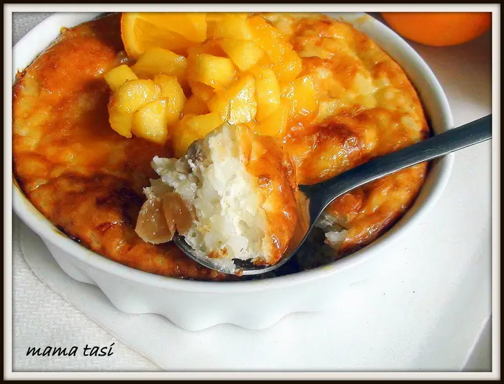 Запеканка творожная с рисом и изюмом.: шаг 8