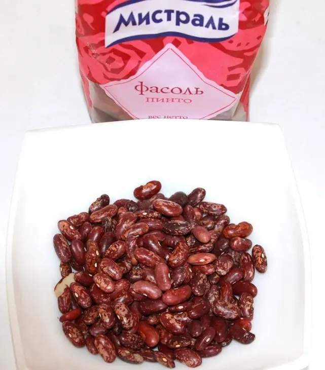 Роллы с фасолью,овощами,зеленью и сыром: шаг 1