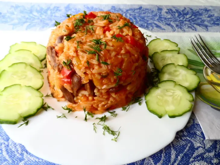 Рис с куриными сердечками и овощами.: шаг 10