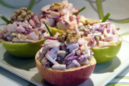Салат «яблоко соблазна» (вариации на тему салата вальдорф) в подарок вике jamiroquai: шаг 4