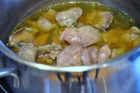 Паштет из желтой чечевицы с куриной печенью и грибами.: шаг 3